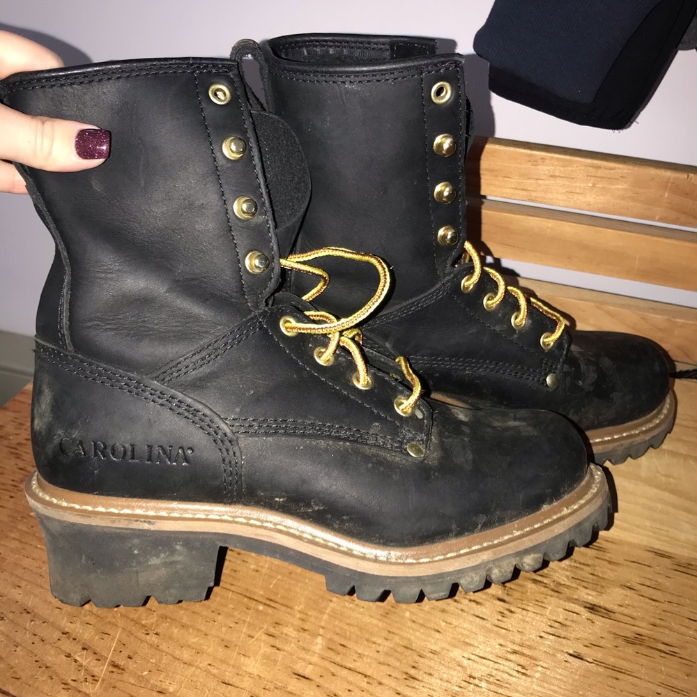 Men’s Carolina boots size 7